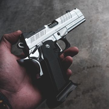 XP COMP – 9MM – Chrome – Ambi Thumbrest (Custom Shop Edition)